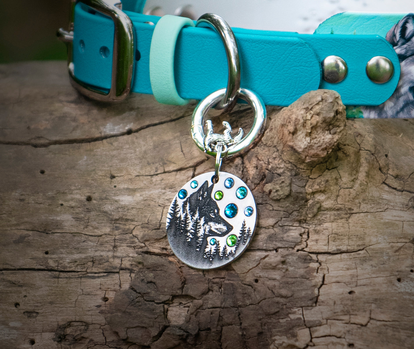 Wolf's Woods Tag
